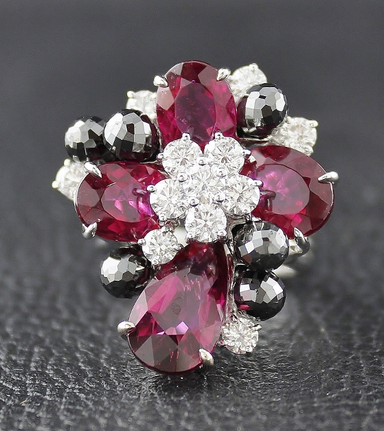 (image for) 18K WHITE GOLD DIAMOND & NATURAL RUBELLITIES (TOURMALINE)